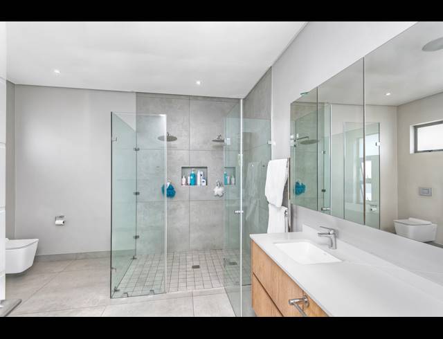 4 BEDROOM CLUSTER FOR SALE IN MORNINGSIDE
